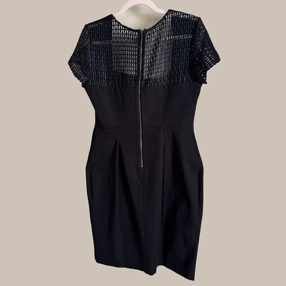 EUC Banana Republic x Roland Mouret Bodycon dress with lace sleeves & open neck - Picture 2 of 9